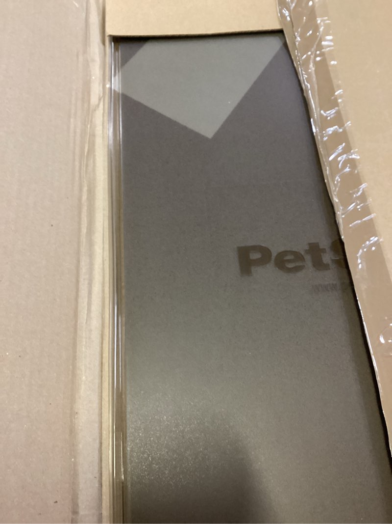 Condition photo showing Good Condition for petsafe freedom replacement flap for dog and cat doors - extra large - pac11-11040