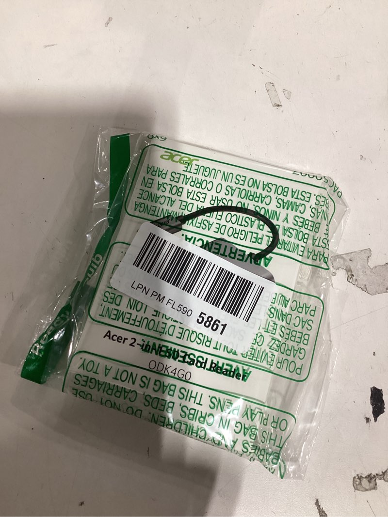 Condition photo showing Good Condition for Acer SD Card Reader USB C, Dual Slots Type C to Memory Card Reader, Aluminum Micro SD Card Camera Adapter for MicroSD, SDHC, SDXC, Compatible with iPhone16/15, MacBook, iPad Pro, Android, Laptop Grey