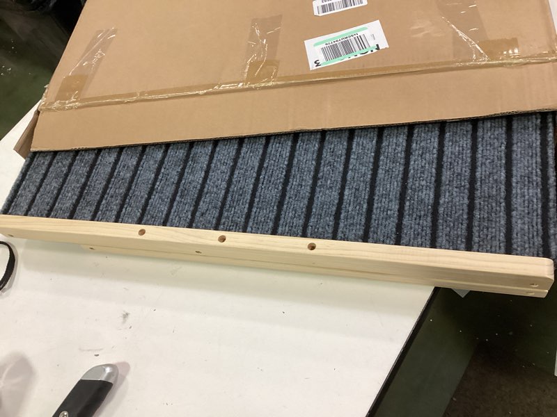 Condition photo showing Good Condition for Foldable Dog Stairs for Car, Portable Dog Ramps with Non-Slip Surface, Lightweight Pet Steps for Large Dogs Support Up to 180 Lbs Fits Cars, Trucks, SUVs (Dog Ramp)
