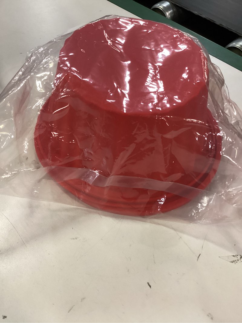 Condition photo showing Good Condition for giant cupcake molds,dishwasher safe big top silicone cupcake molds,non-stick jumbo caupcake bake sets for easy cake decorating and diy bake tools(3 pack) (red)