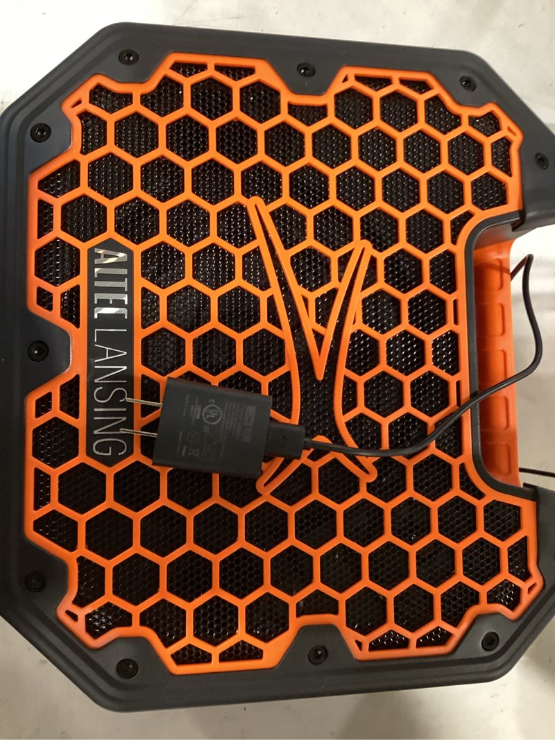 Condition photo showing Good Condition for altec lansing imt1030 toughboxx bluetooth speaker