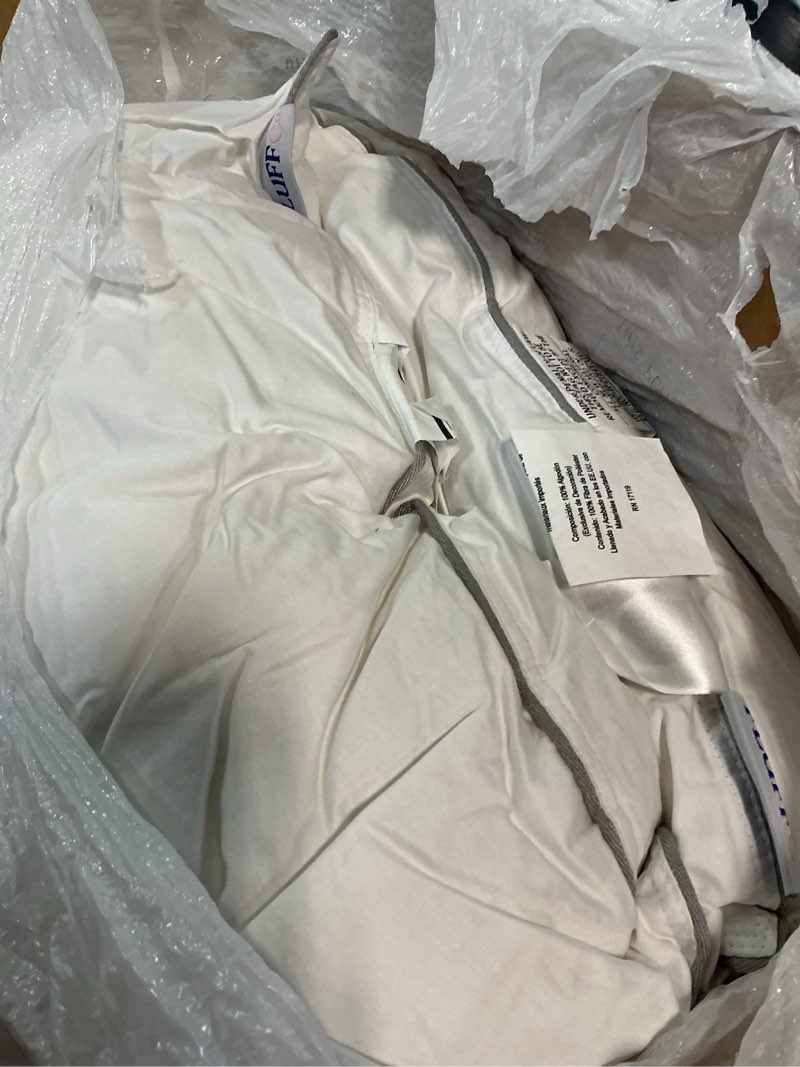 Condition photo showing New/Like New for fluffco zen pillow basics down alternative pillow - 2 pack | soft bed pillows for luxury comfort | vegan microfiber, cooling surface, machine washable | standard/queen size bed pillows | 20" x 28"