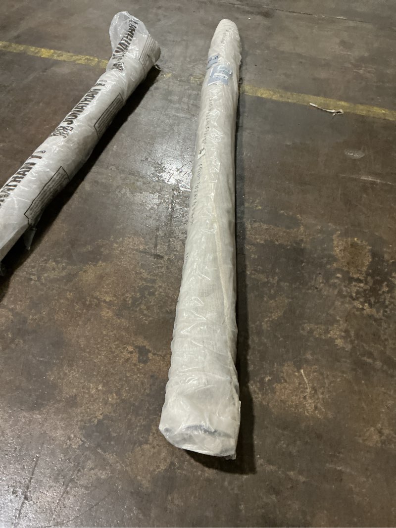 Condition photo showing Good Condition for Loloi Jean Stoffer Katherine Collection KES-03 Beige/Mist 7'-10'' x 10', .25" Pile Height, Area Rug Beige / Mist 7'10" x 10' (Rectangular)