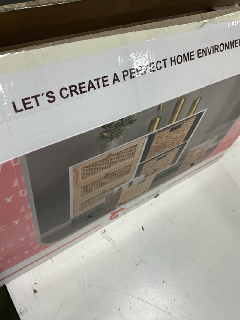 Condition photo showing Good Condition for storage baskets 11x11inch cube baskets 4 pcs baskets,foldable handwoven water hyacinth laundry organizer,cube storage baskets