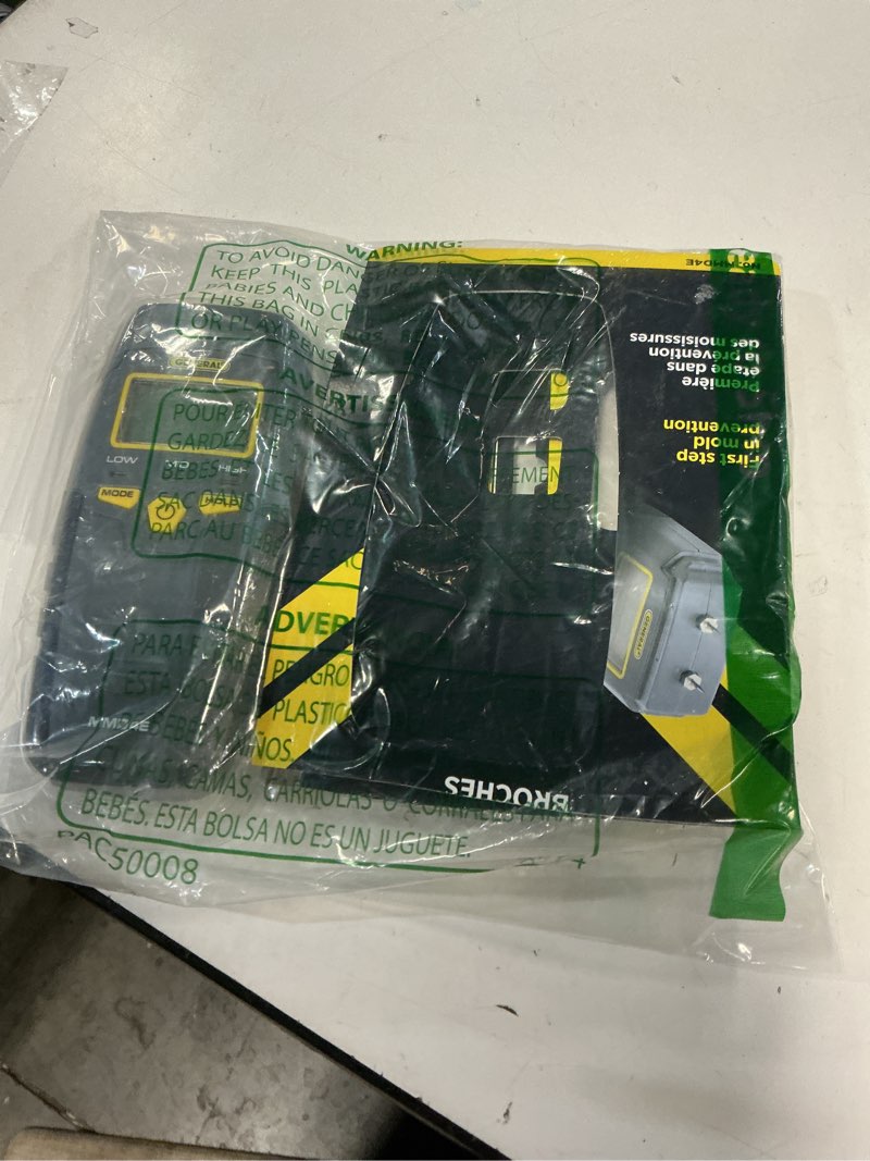 Condition photo showing Good Condition for general tools mmd4e digital moisture meter, water leak detector, moisture tester, pin type, backlit lcd display with audible and visual high-medium-low moisture content alerts, grays