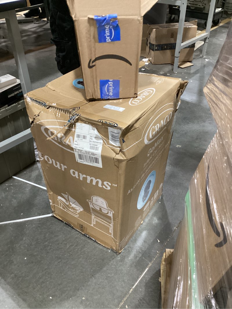 Condition photo showing As Is for Graco Gomax Infant Car Seat, Ace, Lightweight, Reclining Rear Facing Car Seat Installs with or Without a Base
