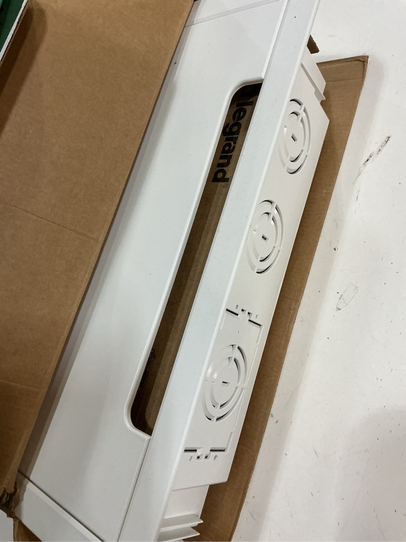 Condition photo showing Good Condition for legrand - onq cable management, in-wall media box, dual purpose structured wiring enclosure with mounting bracket, home networking panel, 17 inch, white, enp1705nav1
