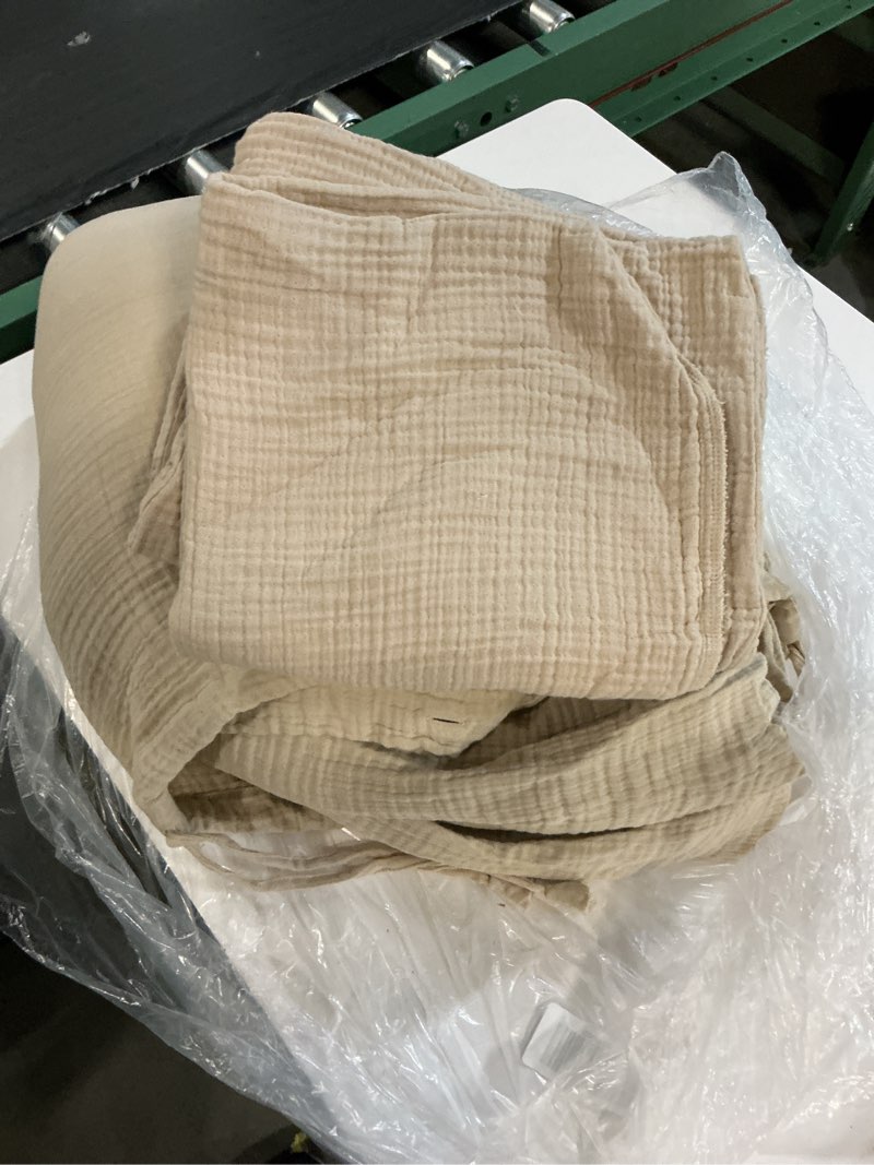 Condition photo showing Good Condition for quince organic cotton gauze duvet cover set, king/cal king, dune