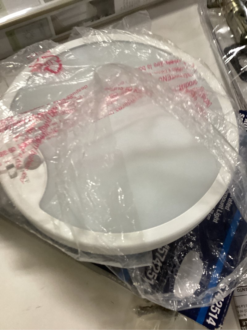 project source 1 -light 7-in matte white integrated led flush mount light with motion sensor