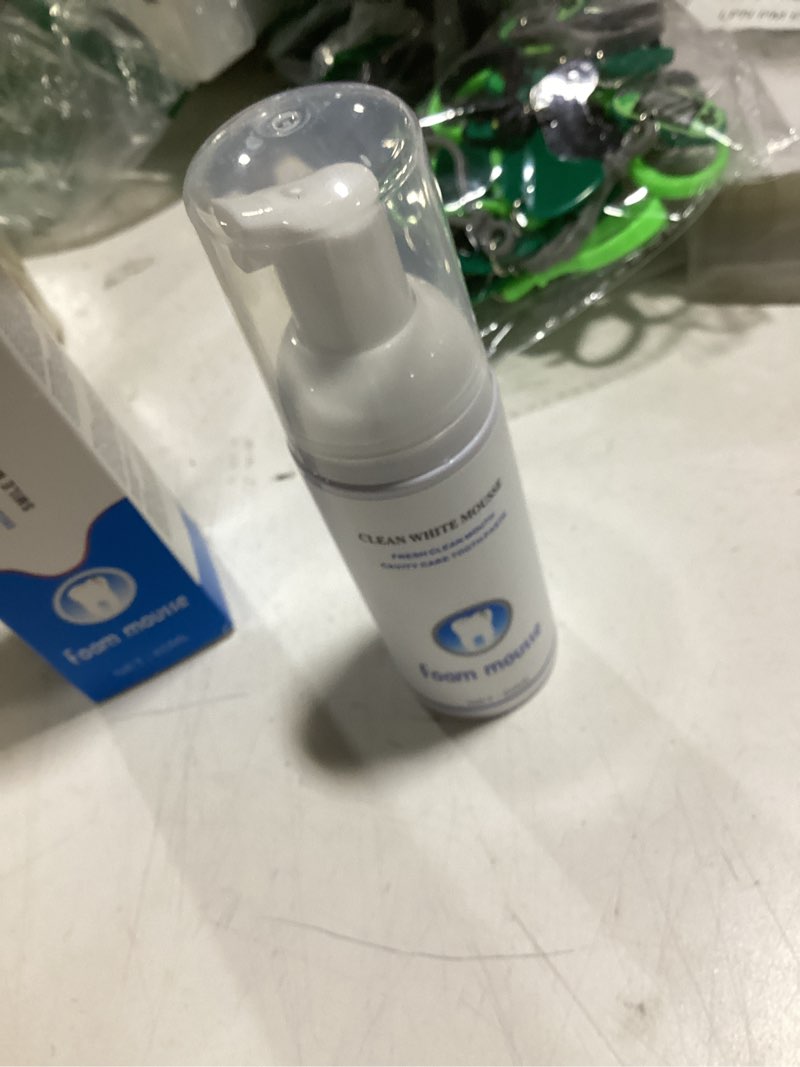 Condition photo showing Good Condition for ultrasonic toothbrush for adult automatic toothbrush 30'' automatic timer wireless charging washable travel home dual-use