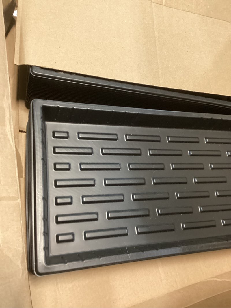 Condition photo showing Good Condition for rootrimmer 20 pack shallow 1020 trays no holes, heavy duty reusable seed starter flat seedling tray for 72/128 cell plug tray, transplant, microgreen & seed germination (21\"×11\", 1.6\" deep, td538) td538-20p-black