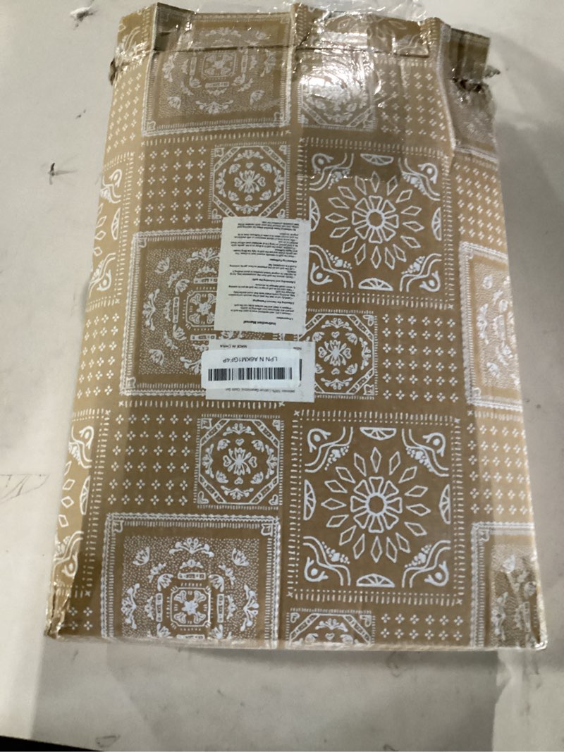 Condition photo showing New/Like New for palassio White 100% Cotton Quilt Twin Size Bedding Sets with 1 Pillow Sham, Textured Lightweight Soft Bedspread Shabby Chic Coverlet, Quilted Thin Comforter Bed Cover for All Season, 2 Pieces Block-white Twin(68"x86"?