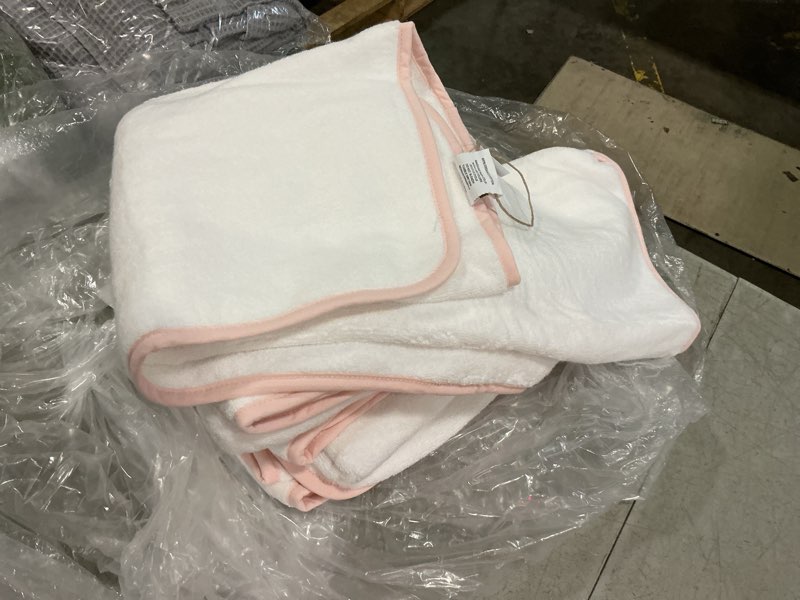 Condition photo showing New/Like New for organic turkish cotton baby hooded towel set 4-pack