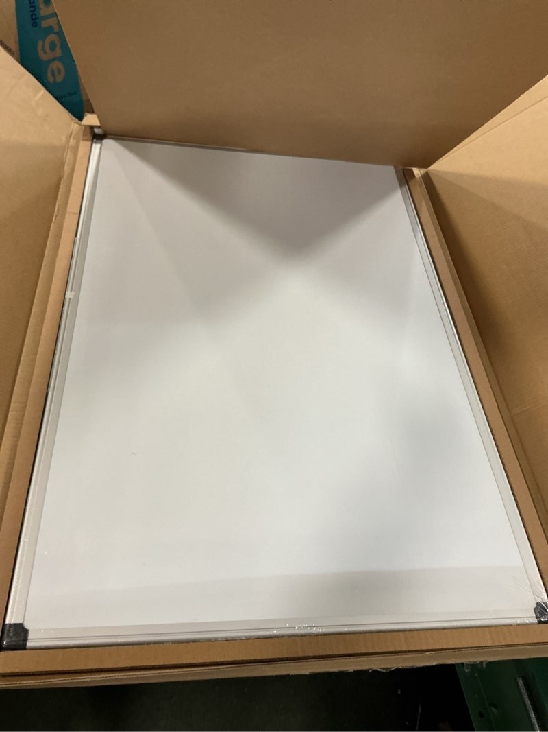 https://lotting-media.assets.bidfta.com/lotting_da8cff56-457f-4afb-bcb8-a1a0879263f2