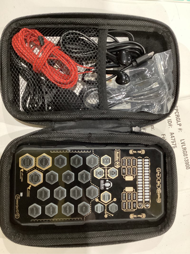 Condition photo showing Good Condition for Small Handheld Sound Card Set for Podacsting, Broadcasting, Living, Singing, Recording, Gaming with Families, Friends, Gift,YouTube, TikTok