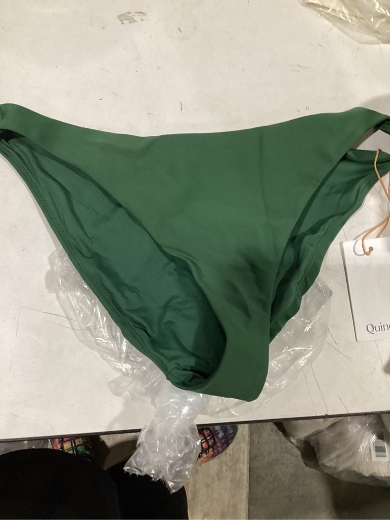 Condition photo showing Good Condition for quince green swim suit bottoms size m