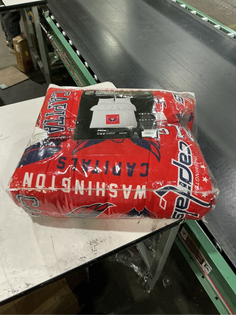 Condition photo showing New/Like New for FOCO NHL Unisex-Adult Themed Washington Capitals Tw" Team Color