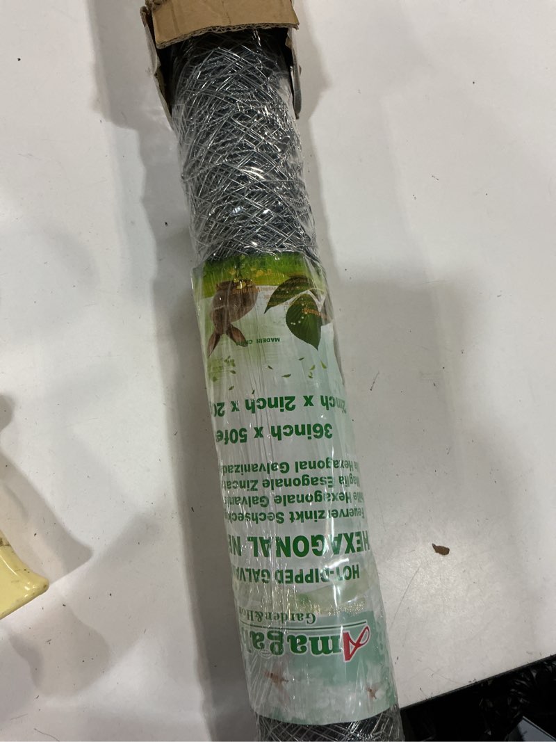 Condition photo showing New/Like New for amagabeli chicken wire fencing 36inchx50ft hexagonal poultry netting galvanized mesh fence chicken netting rabbits pets dog cat vegetable garden fencing barrier galvanized 1" 36"x50'