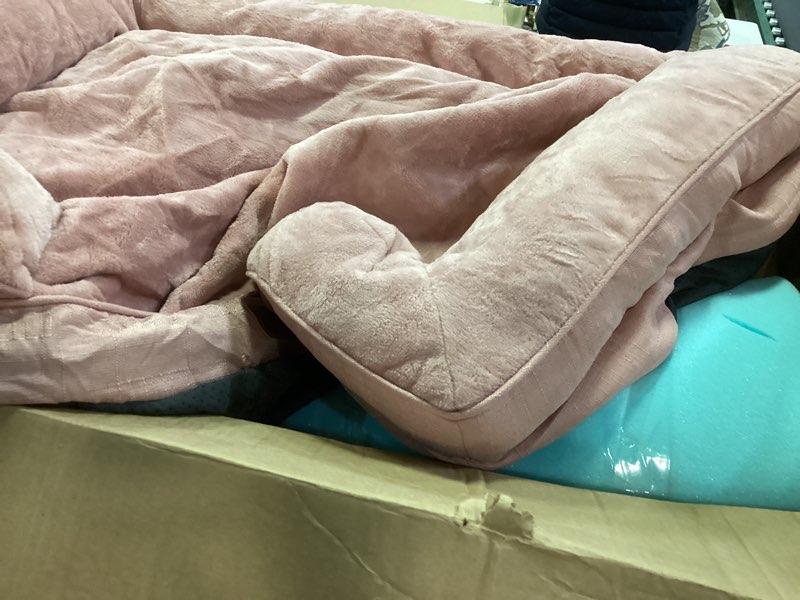Condition photo showing Good Condition for EHEYCIGA Orthopedic Medium Dog Bed, Waterproof Memory Foam Couch Bed with Sides, Non-Slip Bottom, Egg-Crate Foam, Washable Removable Cover, Dusty Pink