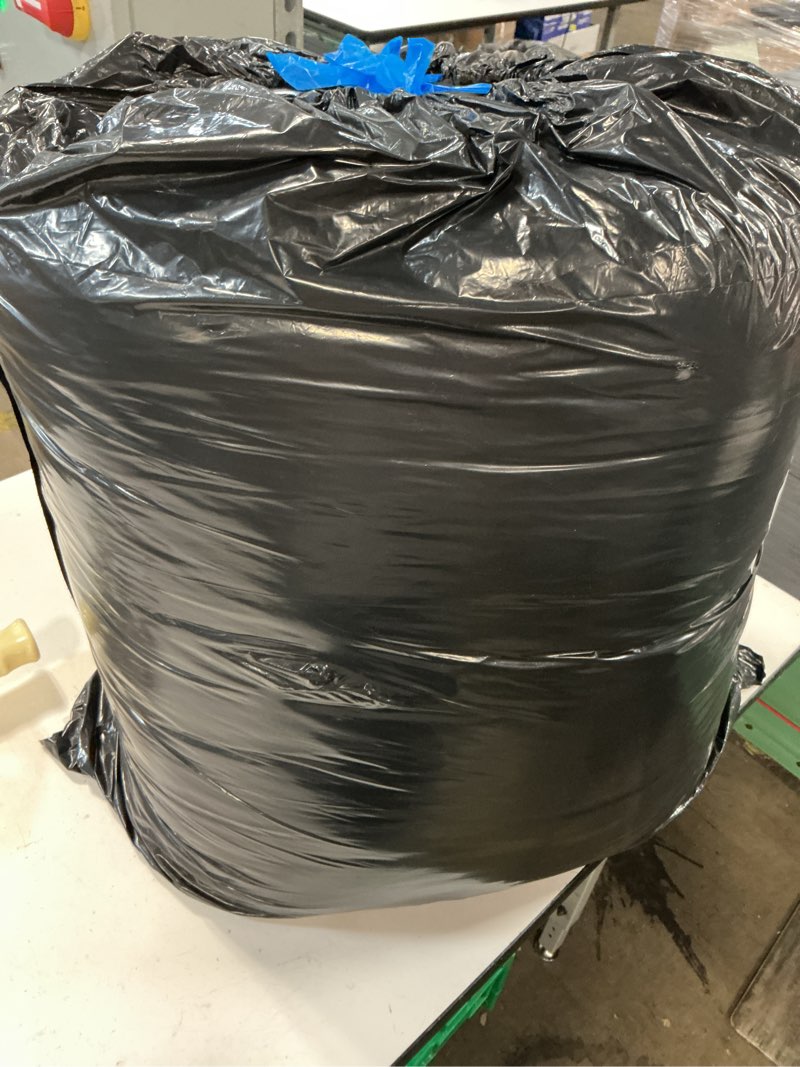 Condition photo showing Good Condition for cotton pintuck comforter, king/cal king, white