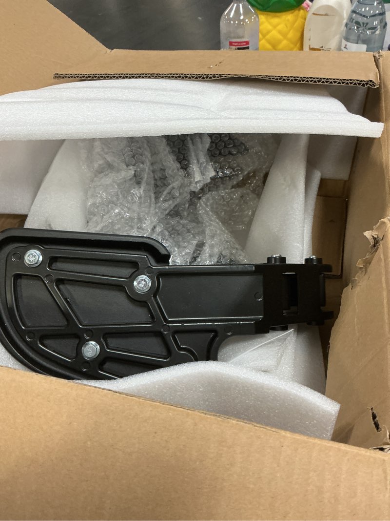 Condition photo showing Good Condition for Rear Bed Step,Retractable Bed Step Bumper Step for Dodge Ram 1500 DT New Body Style with Dual Exhaust Vehicles 2019 2020 2021 2022 2023 2024, Replaces # 82215289AH 82215289AG 2019-2024 Dodge Ram 1500 DT