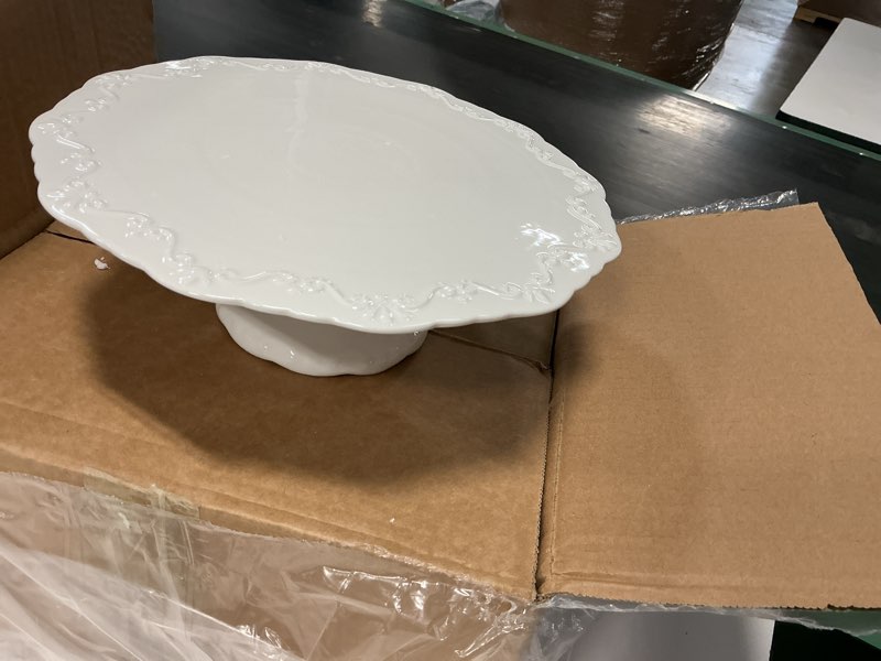 Condition photo showing New/Like New for 10 inch porcelain round cake stand, dessert stand, cake stand for party, home decorating stand