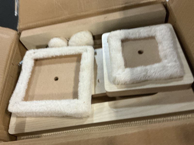 Condition photo showing Good Condition for Large Cat Scratching Post, 32 Inch Tall Heavy Duty Scratching Post with Tracking Interactive Toys for Indoor