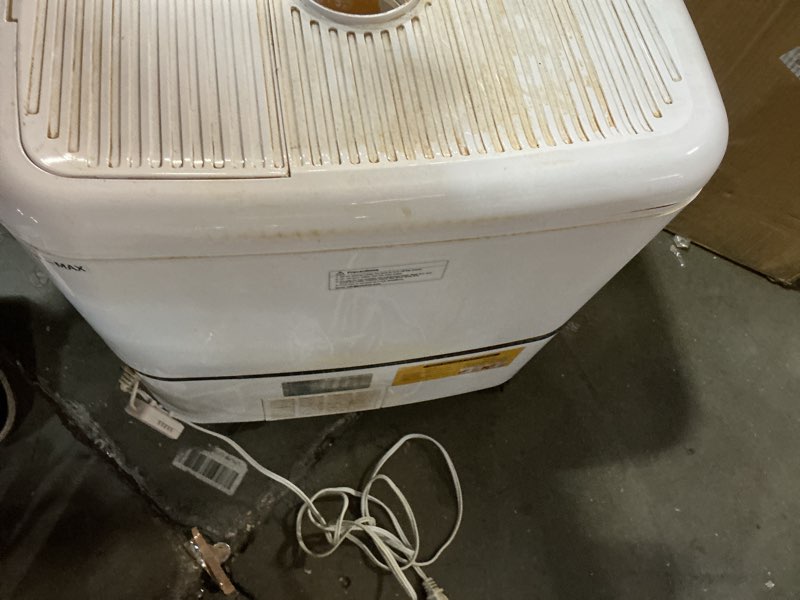 Condition photo showing As Is for YOKEKON Humidifier Large Room 30L/7.93Gal, 5000 sq.ft Commercial Whole House Humidifier, Top-Fill Humidifiers for home with Extension Tube, Ideal for Plants, Office, Warehouse & Greenhouse