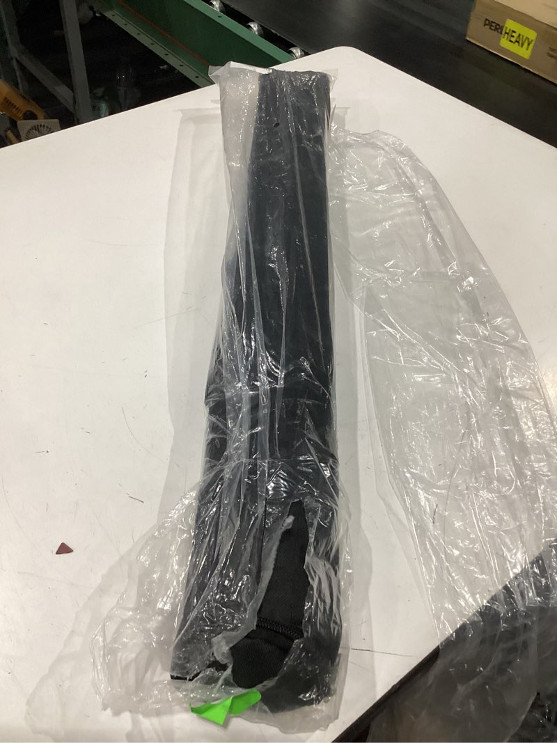 Condition photo showing New/Like New for the house of staunton 28" slotted-style vinyl demo chess set with deluxe carrying bag