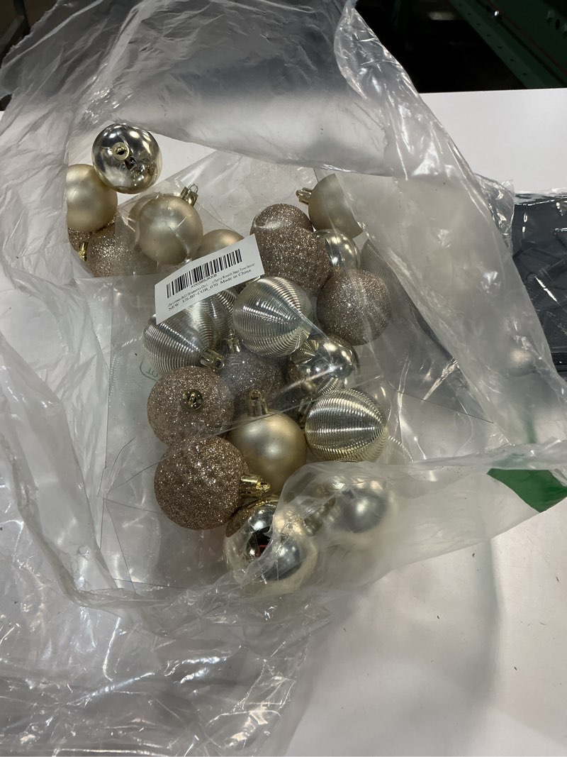 Condition photo showing Good Condition for 30PCS 2" Christmas Ball Ornaments Shatterproof Champagne Christmas Tree Decorations Xmas Tree Balls Halloween Ornaments Décor Champagne 2"/30pcs
