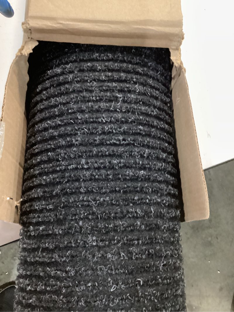 Condition photo showing Good Condition for Notrax 109 Brush Step Carpeted Indoor/Outdoor Entrance Mat for Home or Office, 3' X 4', Absorbent Slip Resistant Heavy Duty Entry Mat, Charcoal, 109S0034CH 3' x 4' (Rectangular) Charcoal Solid