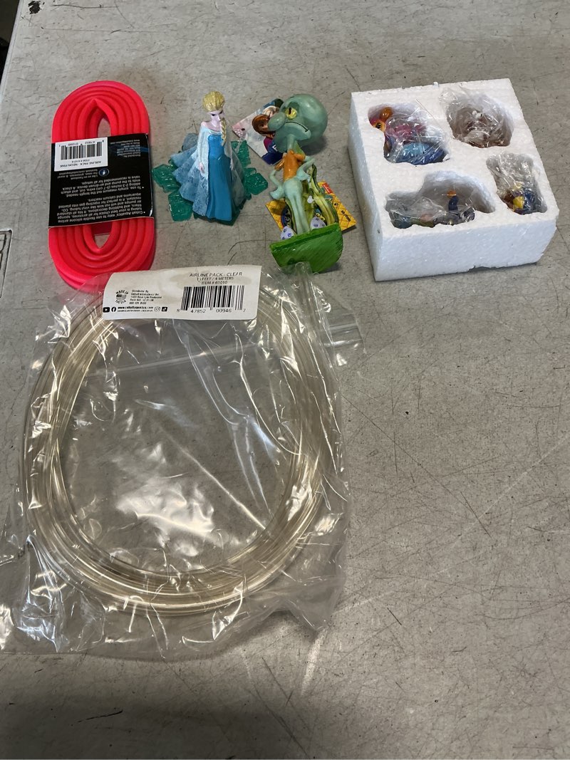 Condition photo showing New/Like New for Assortment Of Small Pet Items,Miscellaneous Small,Variety Of Items Multiple Pieces,5 Pieces total 