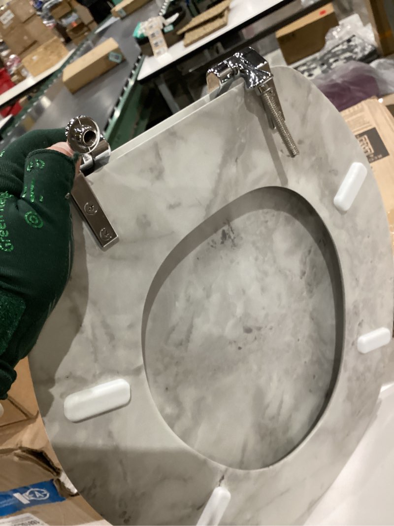 Condition photo showing As Is for mayfair 847slow 000 kendall slow-close, removable enameled wood toilet seat that will never loosen, 1 pack - round - premium hinge, white (b07zqr1rmn)