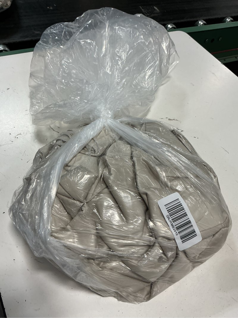 Condition photo showing Good Condition for signature giza cotton sateen deluxe bedding bundle, king, sand