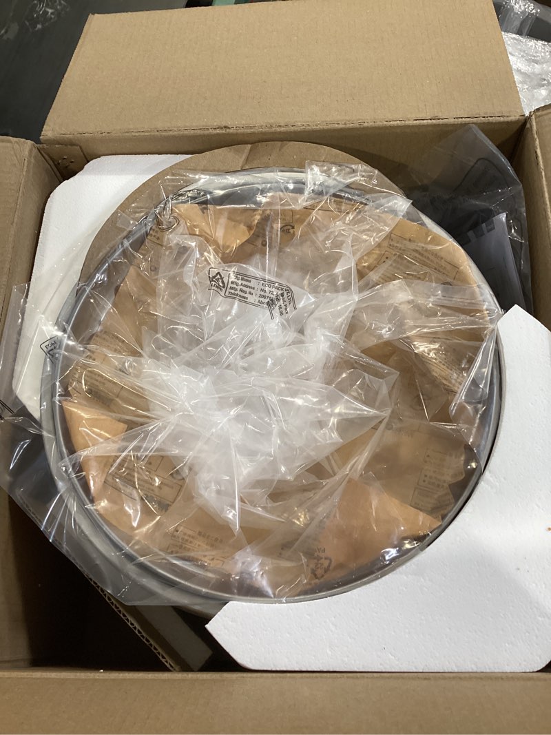 Condition photo showing Good Condition for panasonic commercial rice cooker, large capacity 46-cup (cooked), 23-cup (uncooked) with one-touch operation and 8-hour keep warm - sr-42hzp - silver 23 cup 120v cooker