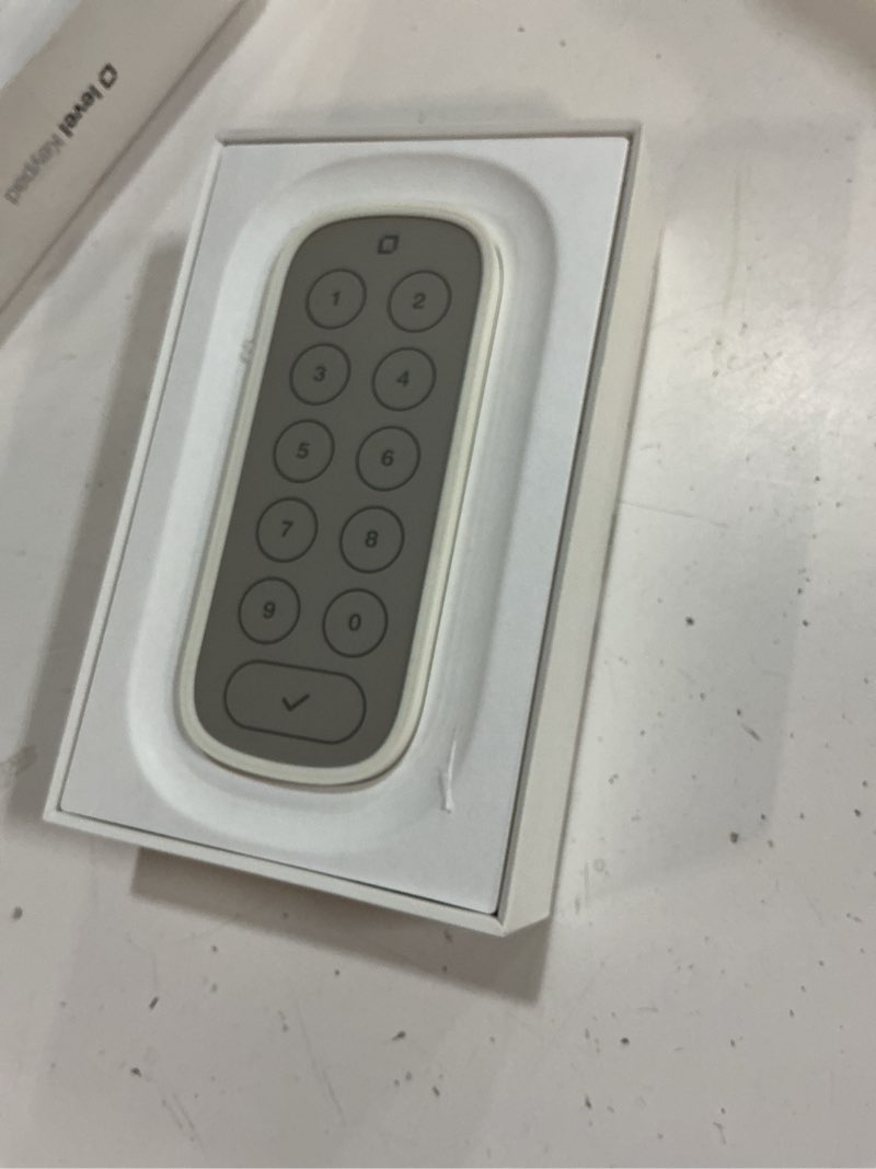 https://lotting-media.assets.bidfta.com/lotting_daf76e96-a7e5-4282-84bf-150edcdfdbbd