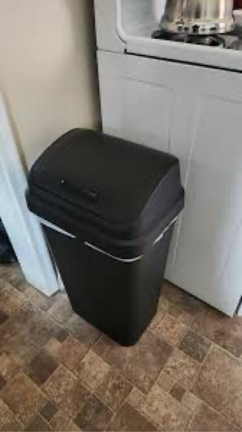 hefty kitchen trash can, 13.3 gallon, plastic touch top garbage bin with lid, black best