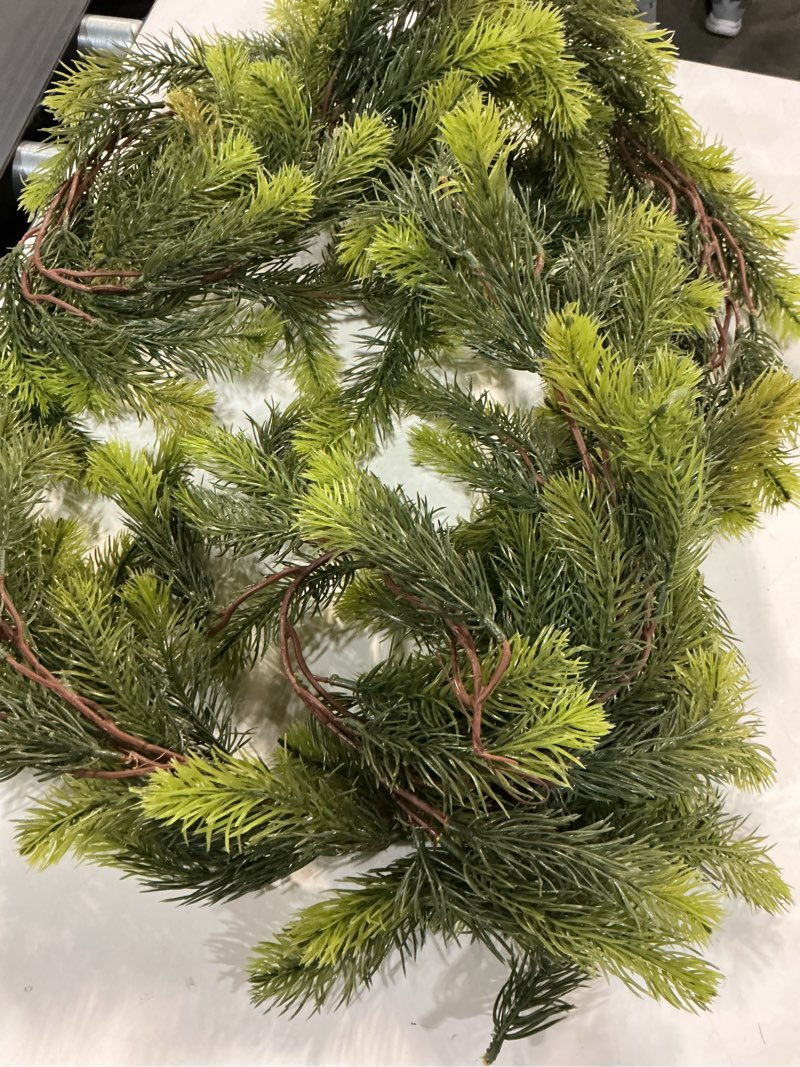 Condition photo showing Good Condition for National Tree Company Artificial Christmas Garland, Green, WInchester Pine, Christmas Collection, 7 Feet