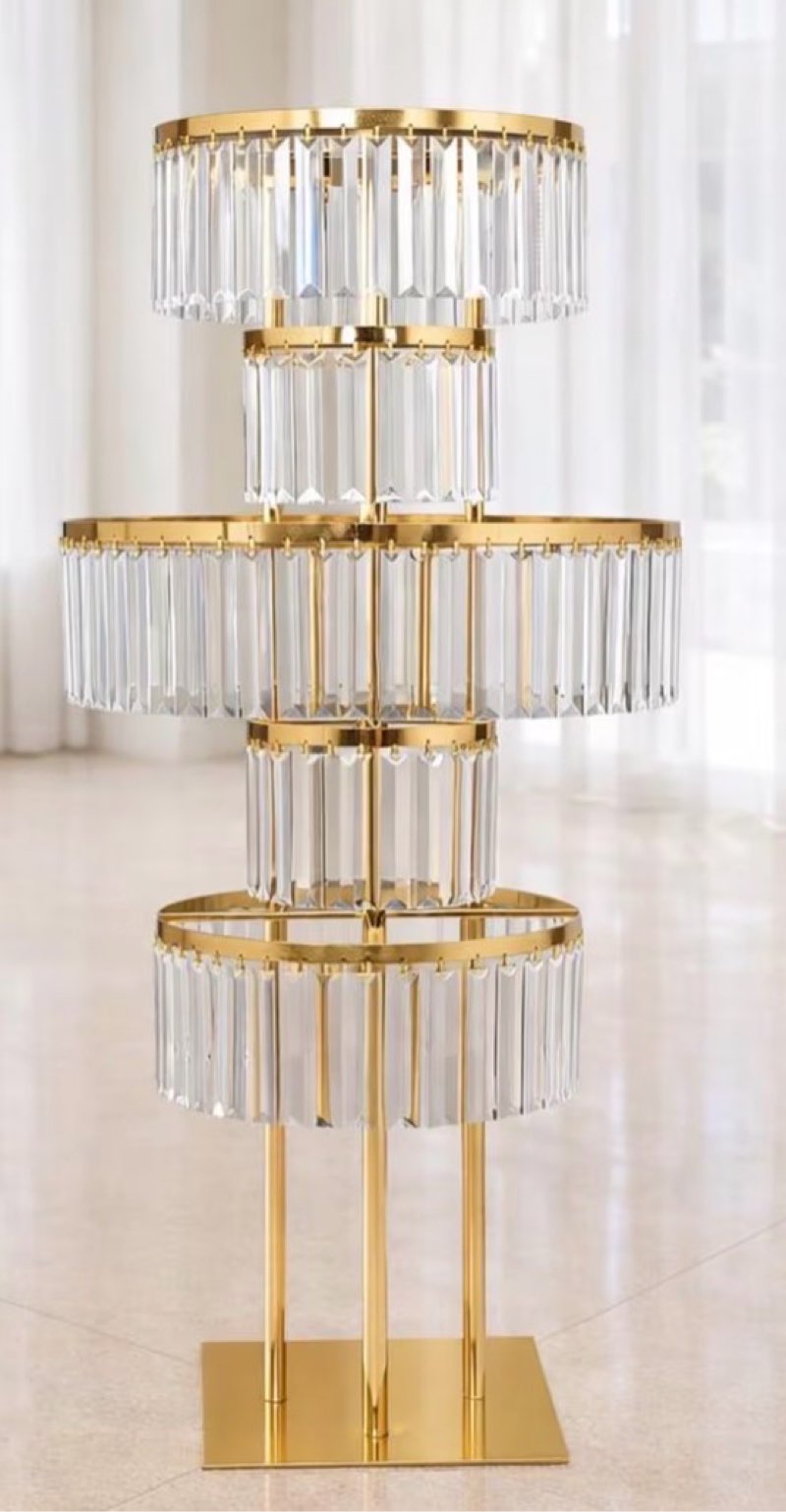 Luxury Crystal Acrylic Decoration Stand for Indoor Wedding Home Decorations elling