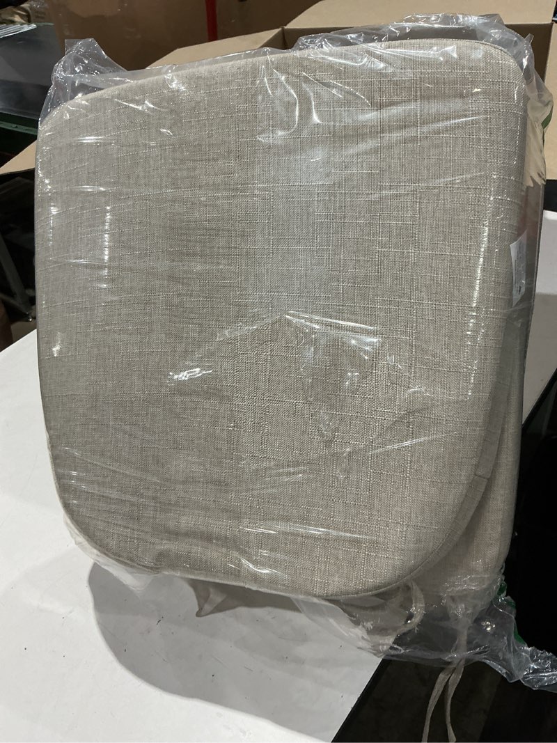 Condition photo showing Good Condition for chair cushions for dining chairs set of 4, non slip kitchen chair pads, 17" x 16" x 2", indoor dining chair cushions with ties, d-shaped seat cushions for kitchen chairs, beige beige 4 pack