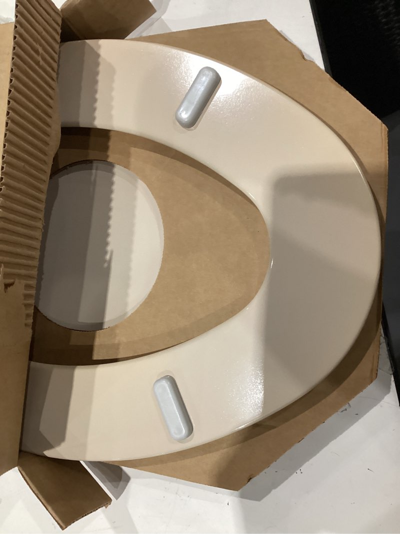 Condition photo showing Good Condition for bemis 1500ec 068 toilet seat with easy clean & change hinges, 1 pack elongated, fawn beige fawn beige elongated