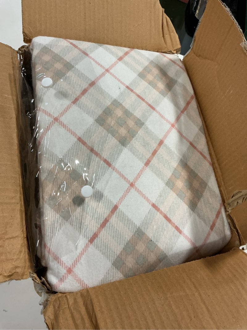 Condition photo showing Good Condition for True North by Sleep Philosophy Cozy Flannel Warm 100% Cotton Sheet - Novelty Print Animals Stars Cute Ultra Soft Cold Weather Bedding Set, King, Pink Plaid 4 Piece Pink Plaid King