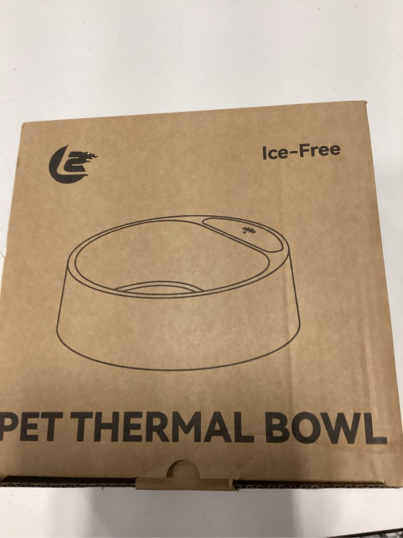 Condition photo showing New/Like New for namsan heated water bowl for outdoor cats, 2.2l heated dog bowl, provides drinkable water in winter, heated pet drinker for chickens rabbits birds bath, livestock thermal watering trough 2.2 l