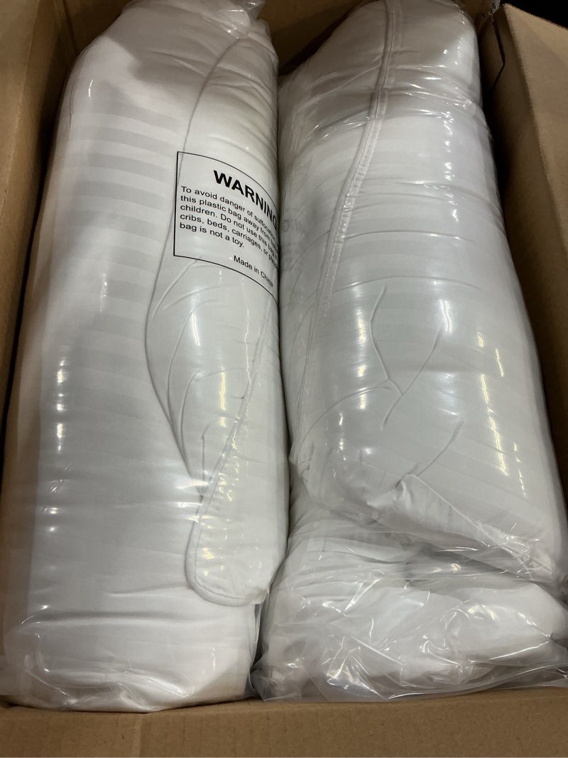 Condition photo showing New/Like New for beckham hotel collection bed pillows standard/queen size set of 2 - original soft down alternative pillow for sleeping - soft support for back, stomach or side sleepers queen / standard white