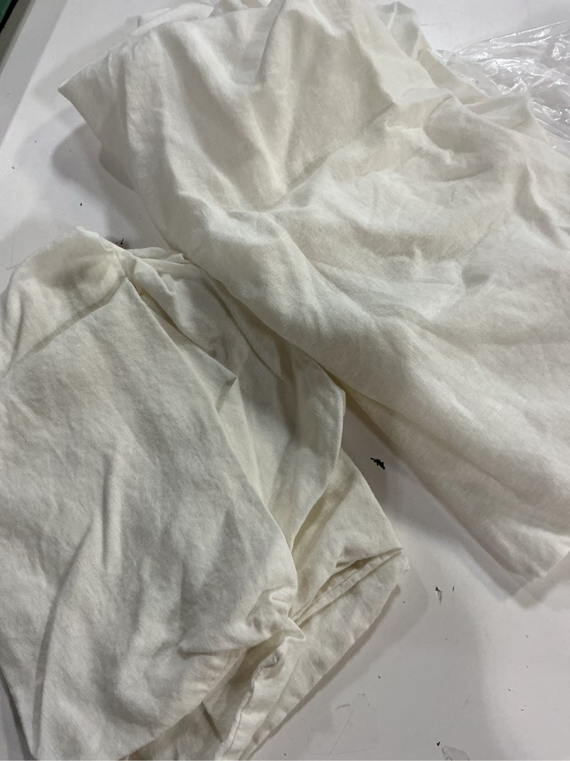 Condition photo showing Good Condition for quince, european linen pillowcases set of 2/standar/ivory