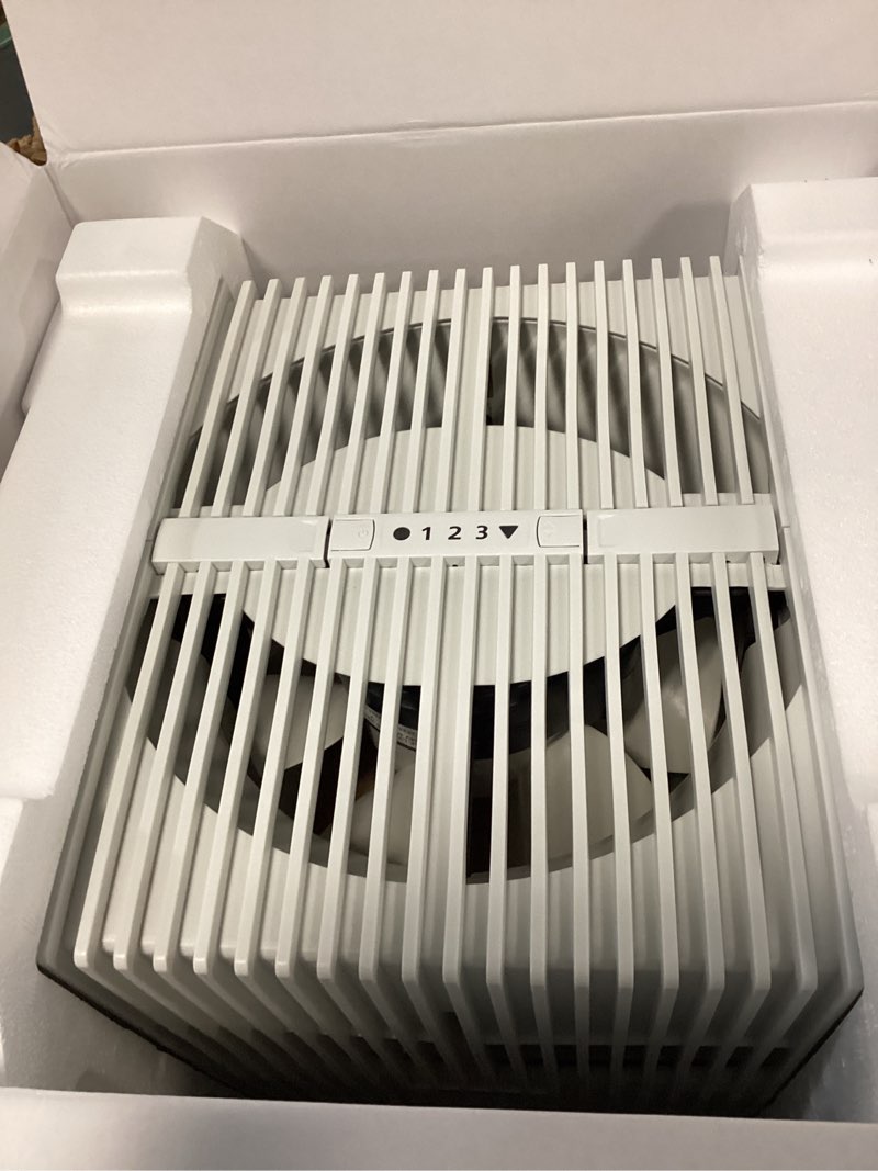 Condition photo showing Good Condition for Venta LW25 Original Humidifier in White - Filter-Free Evaporative Humidifier for Spaces up to 430 ft² White 430 ft²