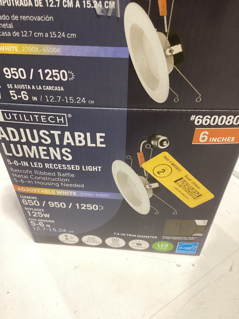 Condition photo showing As Is for utilitech white 6-in 1250 -lumens switchable white round dimmable led wet rated recessed downlight
