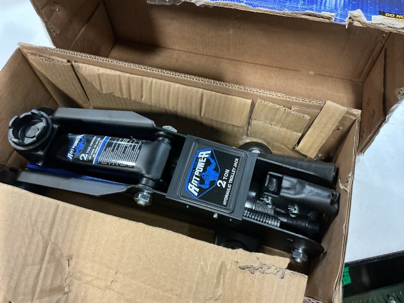 Condition photo showing Good Condition for antpower 2 ton floor jack,with wheels for secure lifting,fast lift floor jack, quick lift pump for sport utility vehicle,providing stable support for various cars,lifting range of 5.31" to 13" (2 ton)