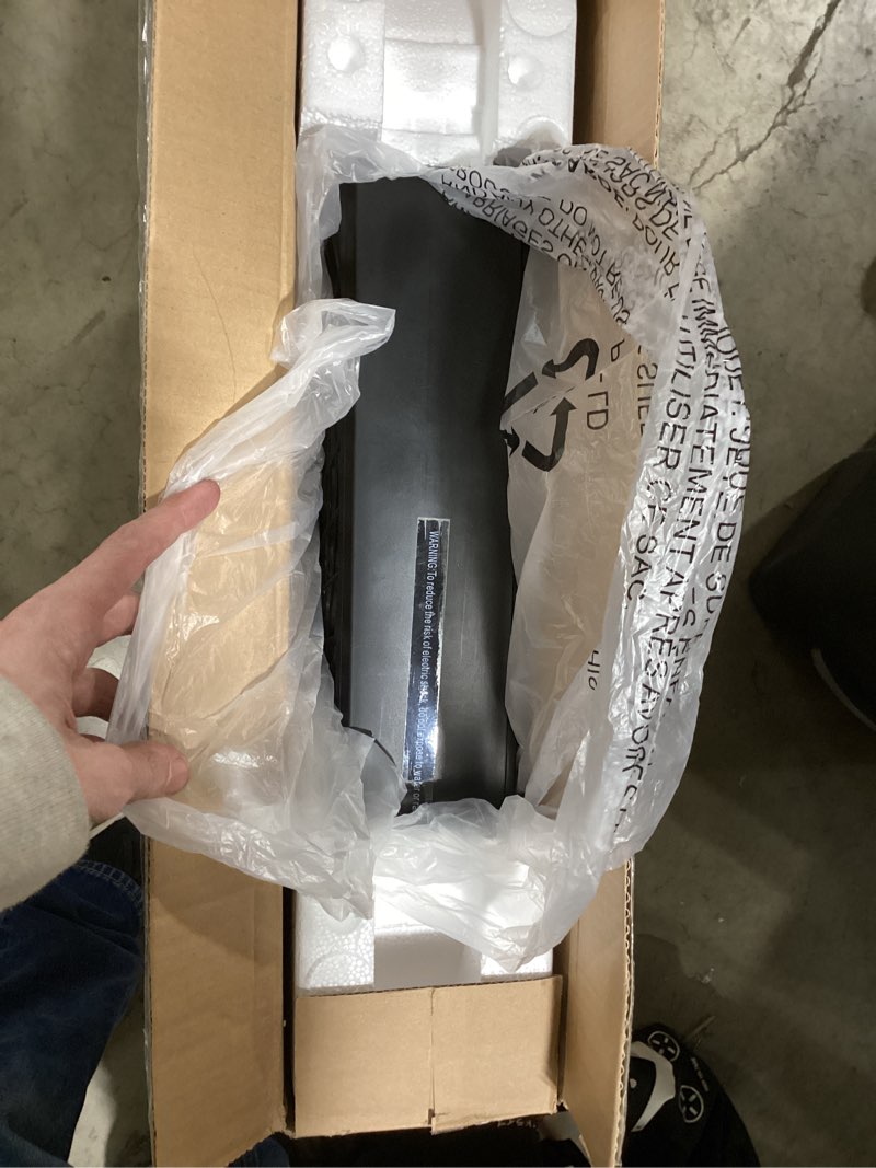 Amazon Basics 3 Speed Box Fan, Indoor Electric Fan for Home Cooling, 5 Blades, Lightweight Design, 6 Not tested