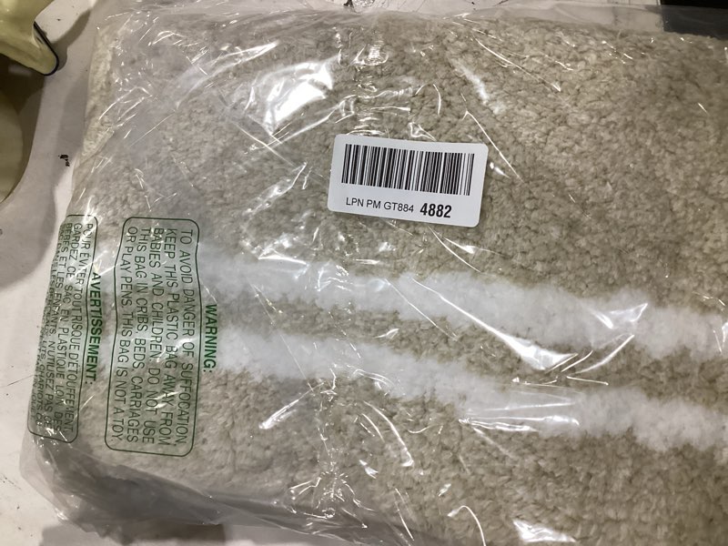 Condition photo showing As Is for purrugs bathroom rug non-slip machine washable 20" x 30", super absorbent and quick dry shaggy microfiber bath mat, extra soft and plush bath rug for bathtub, shower, and sink, beige beige 20" x 30"